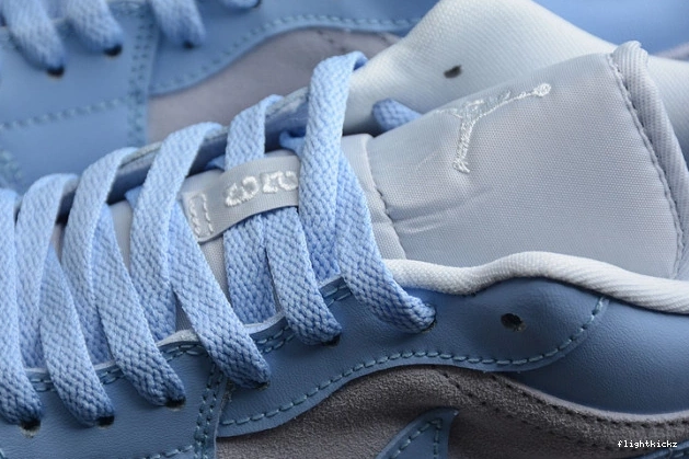 Jordan Low Blue 1 University (W) DC0774-050 0807